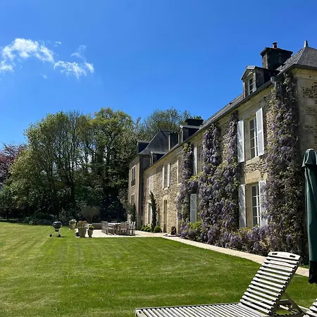 بيت للعطل Historic Castle In The Heart Of Normandy Donnay