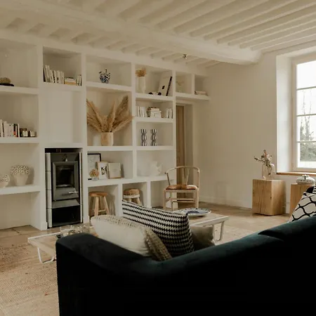Vakantiehuis Historic Castle In The Heart Of Normandy *