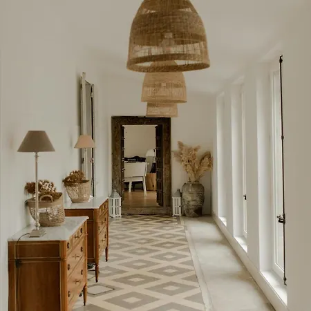 بيت للعطل Historic Castle In The Heart Of Normandy Donnay